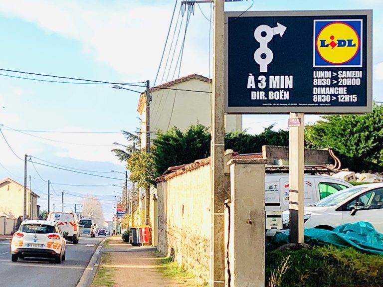 Panneau Lidl Montbrison avenue de saint-etienne
